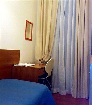 Ares Gasthuis Rome
